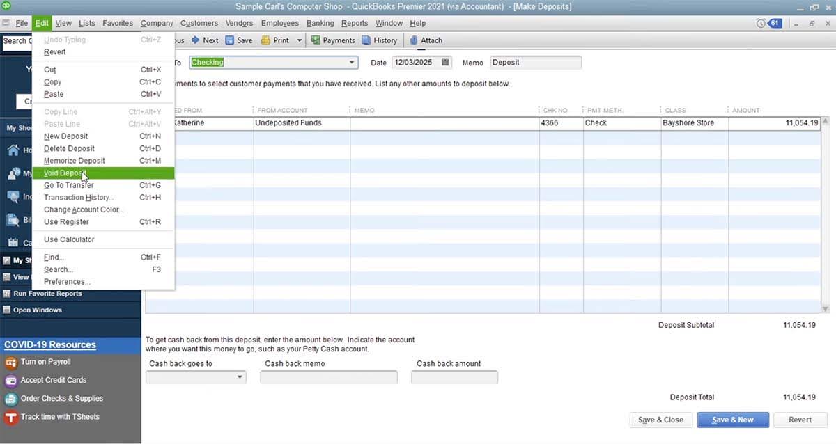 A screenshot showing how to void a deposit in QuickBooks Desktop.